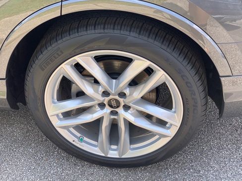 New 2025 Audi Q7 3.0T Premium Plus image 16