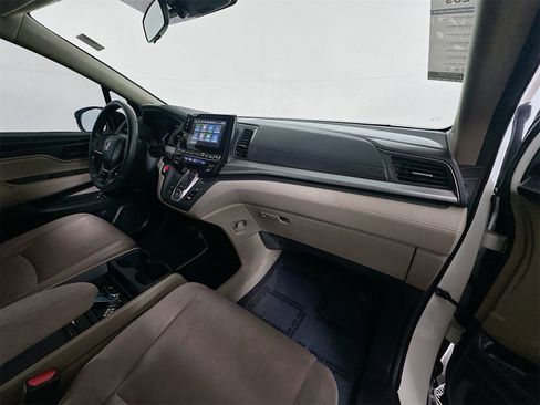 Used 2019 Honda Odyssey EX image 31