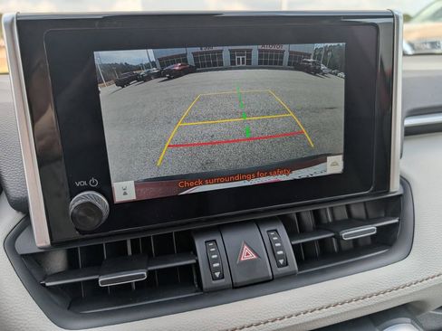 Used 2025 Toyota RAV4 XLE Premium image 14