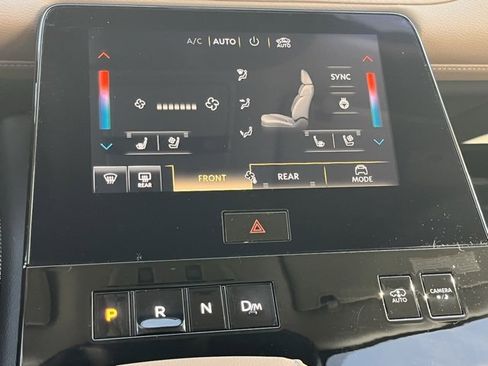 Certified 2025 INFINITI QX80 Sensory image 15