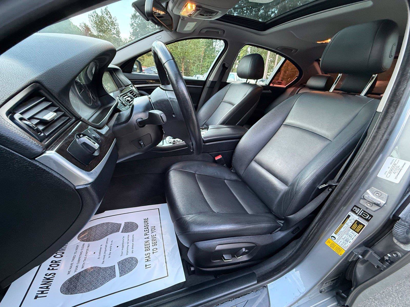 Used 2014 BMW 528i Sedan RWD image 18