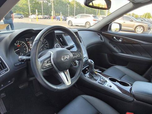 Used 2019 INFINITI Q50 Luxe w/ Essential Package (3.0T Luxe) AWD/4WD image 14
