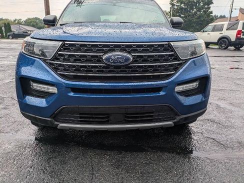 Used 2020 Ford Explorer XLT w/ Equipment Group 202A AWD/4WD image 7