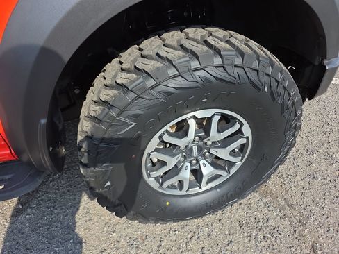 Used 2023 Ford F150 Raptor AWD/4WD image 39