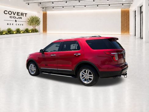 Used 2012 Ford Explorer XLT FWD image 8