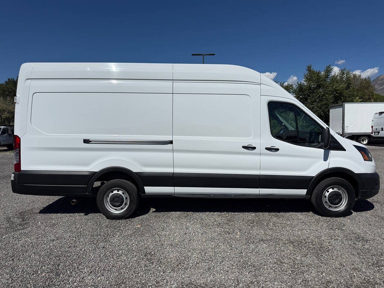 Used 2023 Ford Transit 250 148 High Roof Extended RWD image 2