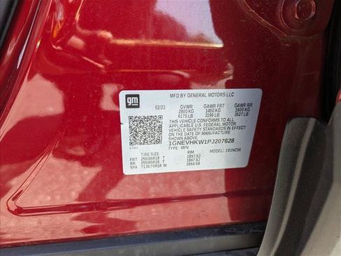 Used 2023 Chevrolet Traverse LT w/ LPO, Floor Liner Package AWD/4WD image 30