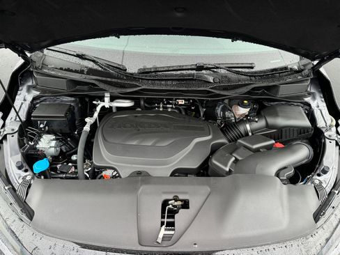 New 2026 Honda Odyssey Touring image 26