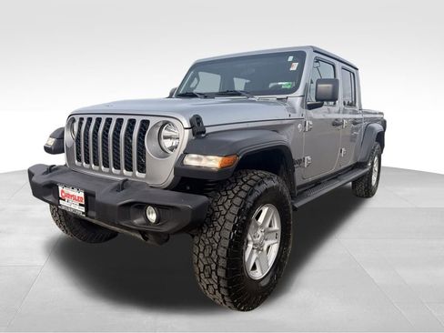 Used 2020 Jeep Gladiator Sport w/ Quick Order Package 24S image 18