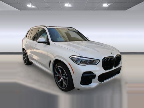 Used 2023 BMW X5 xDrive40i w/ Executive Package image 7