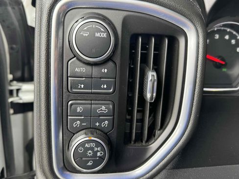 Used 2020 Chevrolet Silverado 1500 RST AWD/4WD image 16