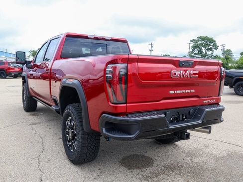 New 2026 GMC Sierra 2500 AT4X w/ LPO, Black Badging Package AWD/4WD image 32