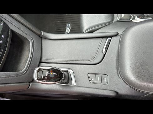 Used 2019 Cadillac XT5 Premium Luxury AWD/4WD image 21