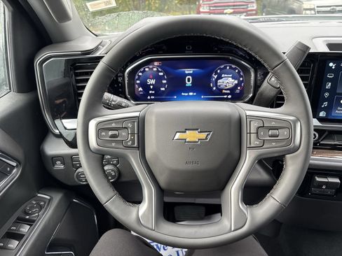 New 2026 Chevrolet Silverado 1500 LT AWD/4WD image 14