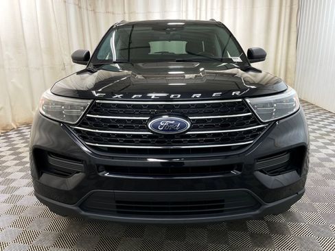 Used 2021 Ford Explorer XLT AWD/4WD image 14