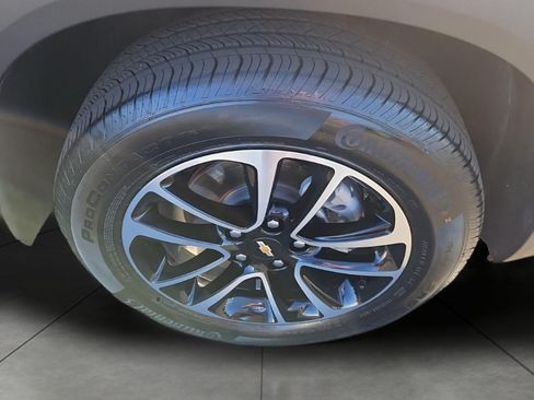 Used 2026 Chevrolet TrailBlazer LT w/ Convenience Package AWD/4WD image 11