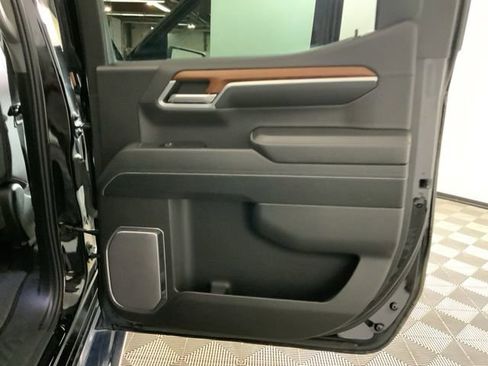 Used 2022 GMC Sierra 1500 Denali AWD/4WD image 31