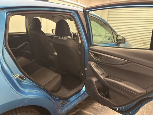 Used 2019 Subaru Impreza 2.0i Premium image 7