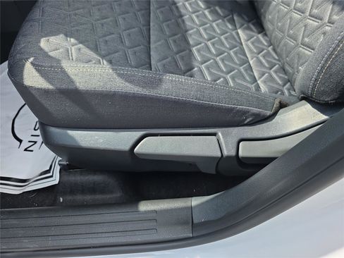 New 2026 Nissan Kicks SV w/ SV Premium Package FWD image 12