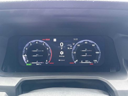 Used 2024 Toyota Tacoma TRD Pro AWD/4WD image 16