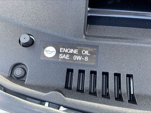 Used 2026 Toyota Camry SE FWD image 33