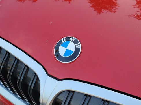 Certified 2024 BMW 330i Sedan w/ Convenience Package RWD image 6