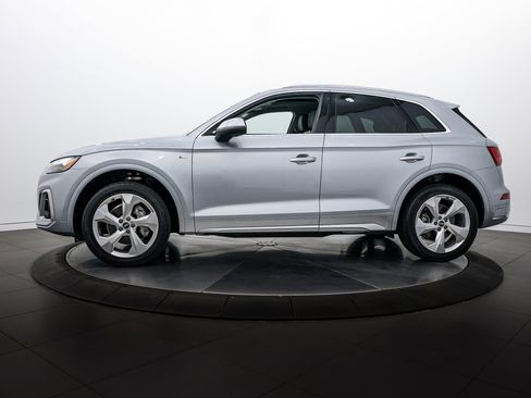 Certified 2023 Audi Q5 2.0T Premium Plus w/ Premium Plus Package AWD/4WD image 6