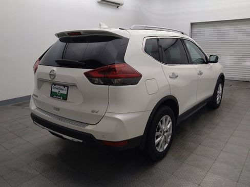 Used 2019 Nissan Rogue SV FWD image 9