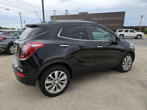 Used 2020 Buick Encore Preferred FWD image 8