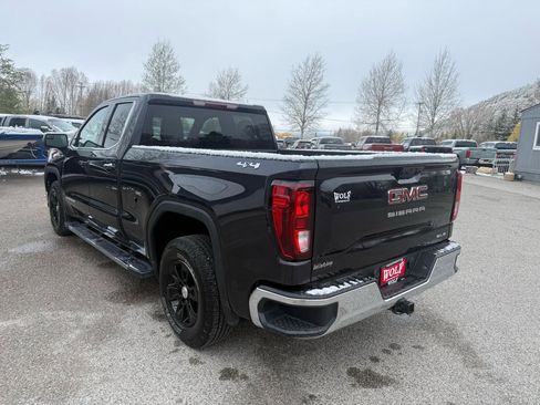 Used 2023 GMC Sierra 1500 SLE image 3