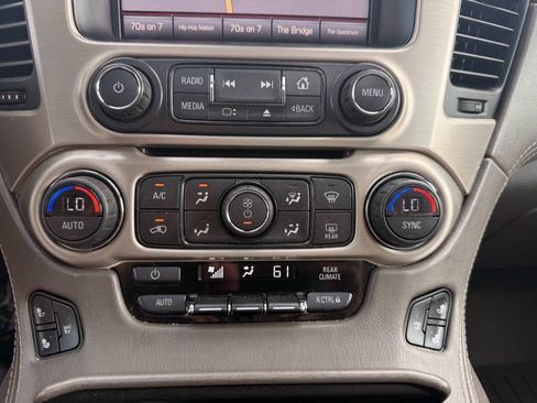 Used 2015 GMC Yukon Denali w/ Open Road Package AWD/4WD image 53