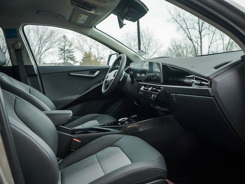 New 2026 Kia Niro Wind image 11