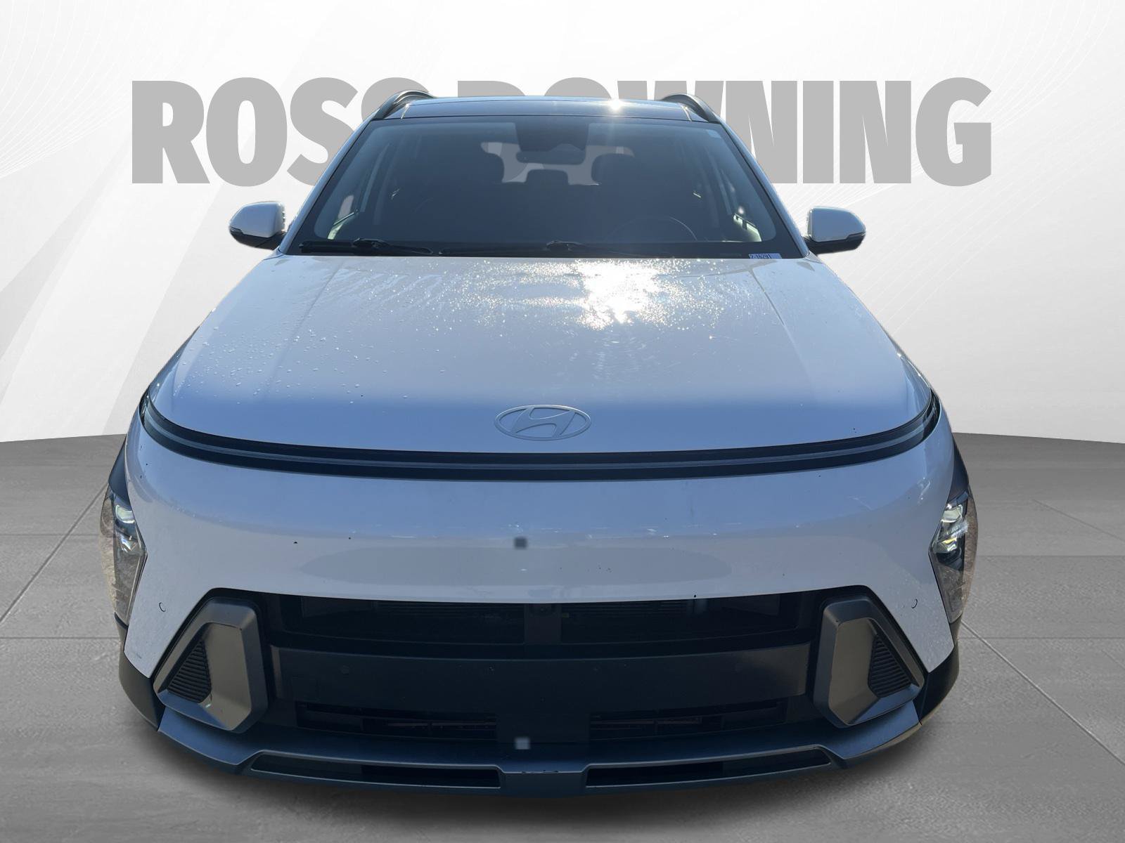 Used 2024 Hyundai Kona Limited FWD image 2