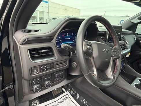Certified 2023 Chevrolet Suburban RST w/ Luxury Package AWD/4WD image 37