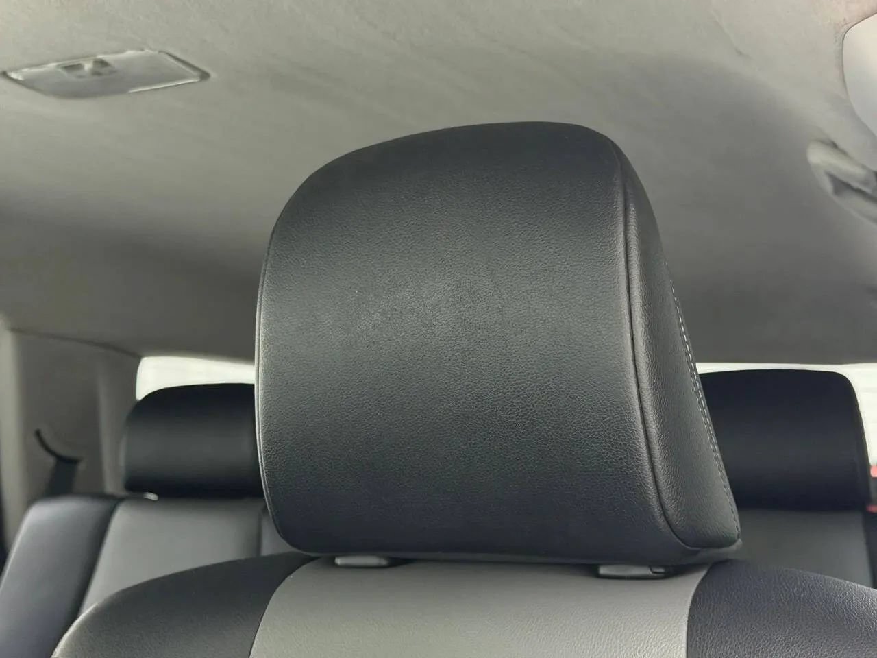 Used 2016 Toyota 4Runner SR5 Premium AWD/4WD image 35