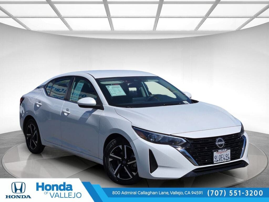 Used 2024 Nissan Sentra SV FWD image 1