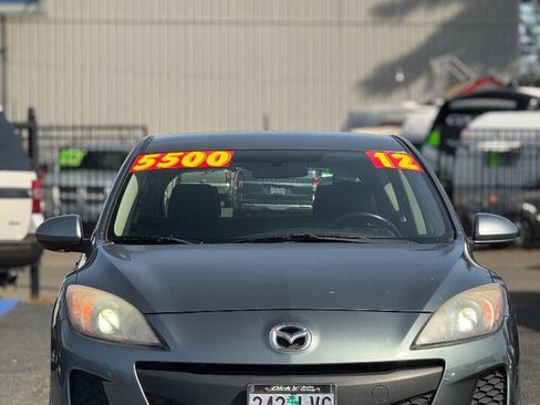 Used 2012 MAZDA MAZDA3 i Touring image 2