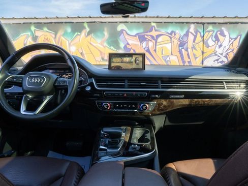 Used 2019 Audi Q7 3.0T Premium Plus image 15