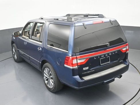 Used 2016 Lincoln Navigator Select image 57