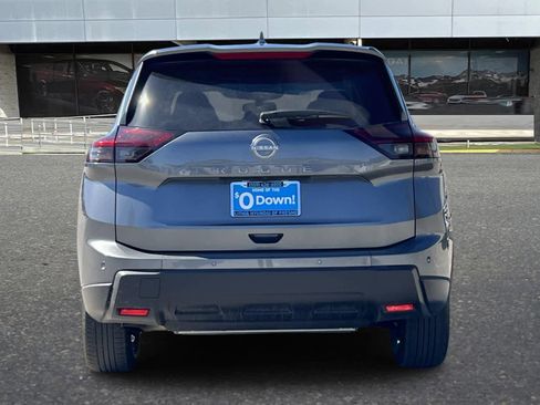 Used 2026 Nissan Rogue SV image 8