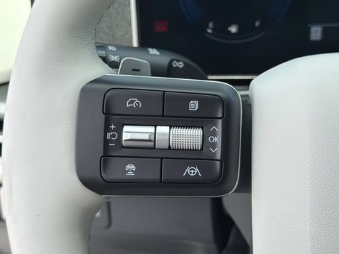 New 2026 Hyundai Santa Fe SE FWD image 25
