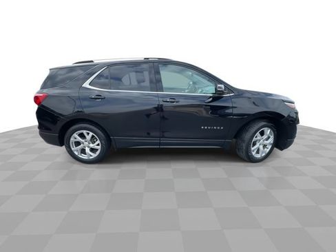 Certified 2018 Chevrolet Equinox LT FWD image 9