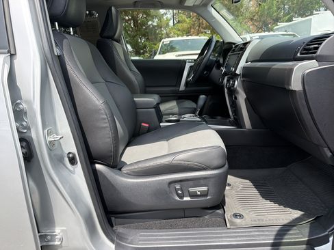 Used 2024 Toyota 4Runner SR5 Premium w/ Moonroof Package RWD image 34