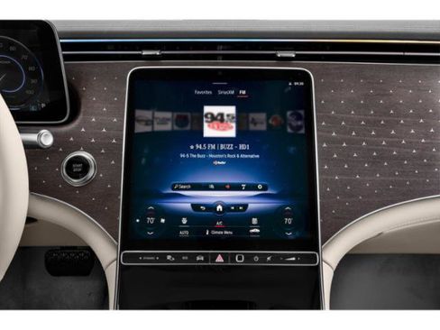 Used 2023 Mercedes-Benz EQS 450+ 4MATIC SUV w/ Acoustic Comfort Package image 10