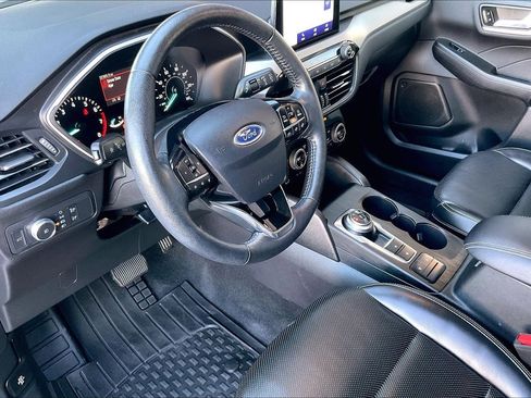 Used 2021 Ford Escape SEL image 14