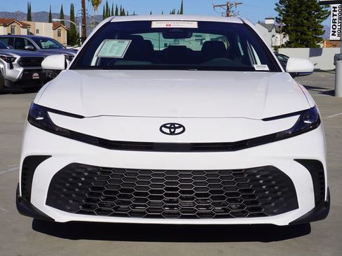 Certified 2026 Toyota Camry SE image 3