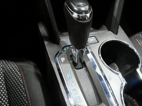 Used 2017 Chevrolet Equinox LT w/ Convenience Package image 22