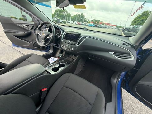 Used 2023 Chevrolet Malibu RS FWD image 27
