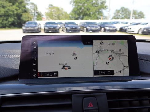Used 2018 BMW 328d xDrive Wagon AWD/4WD image 27