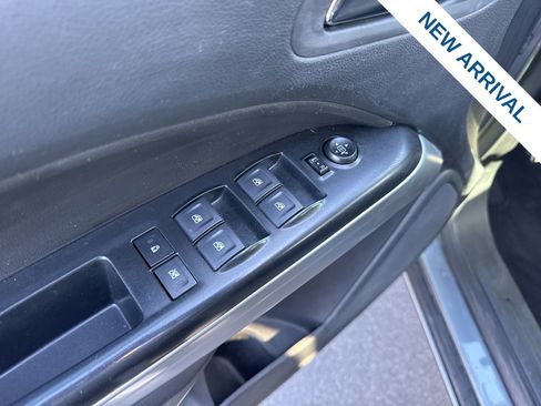 Used 2022 Chevrolet Colorado LT image 18